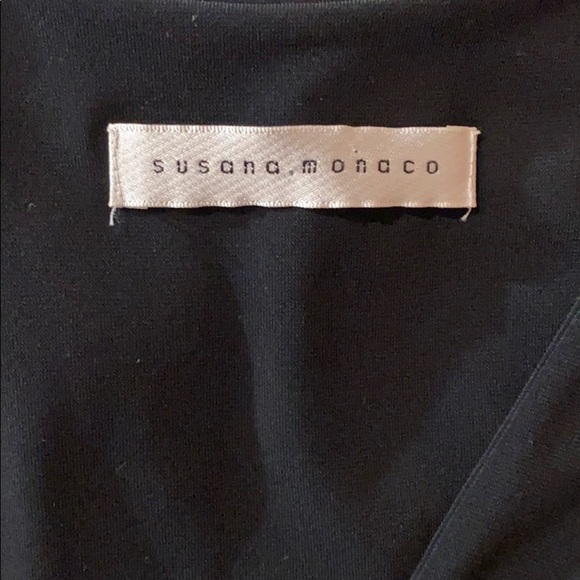 Black sleeveless top with lace around bodice - Picture 8 of 10